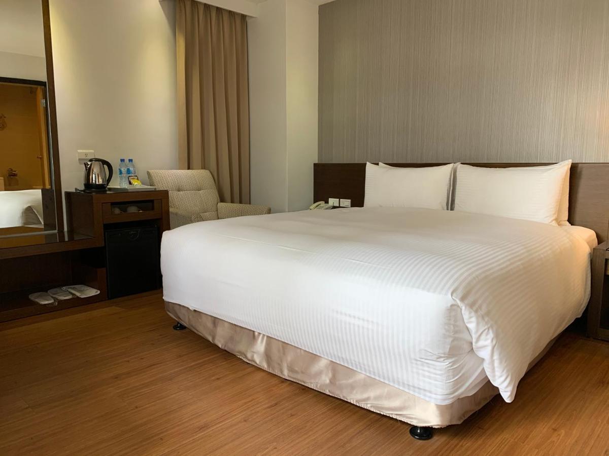 Ramada Encore By Wyndham Hualien Exterior photo